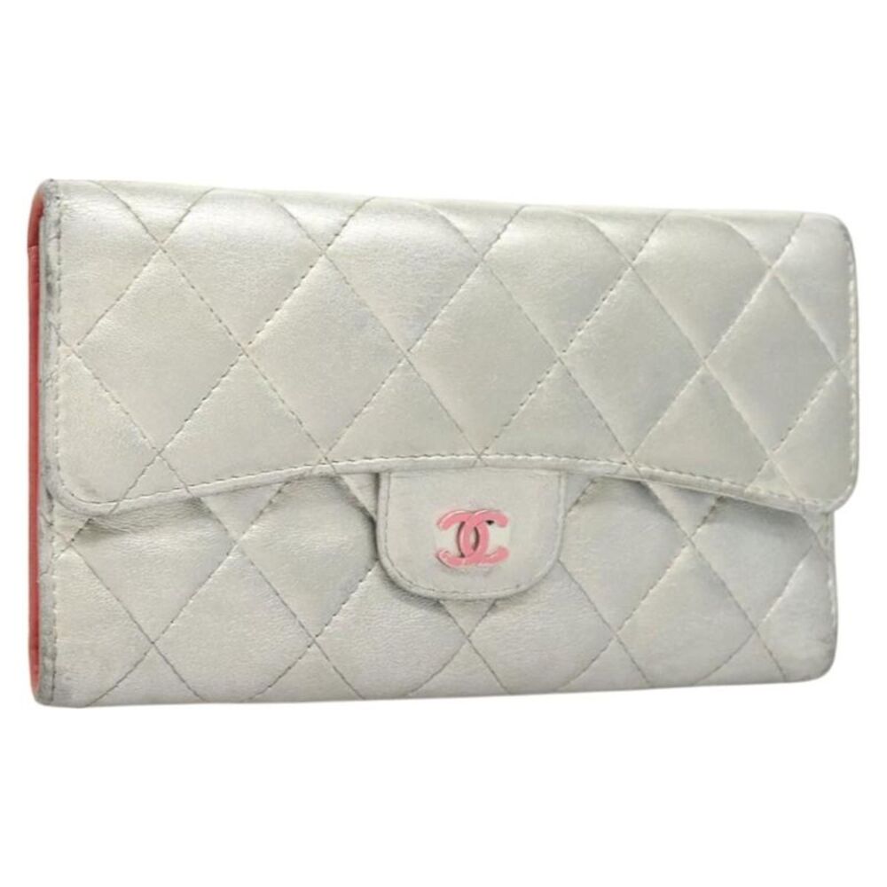 Chanel Classic Flap Silver Leather Wallet  (Pre-Owned) - Picture 12 of 16